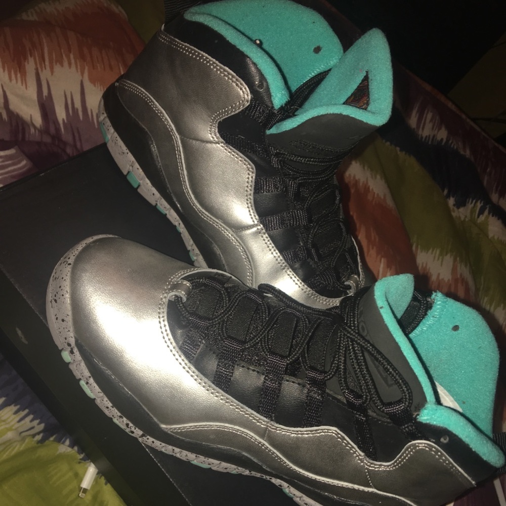 Air Jordan 10 “ lady liberty “
